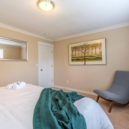 Modern Home, Four Bedrooms, King Beds Tigard Luaran gambar