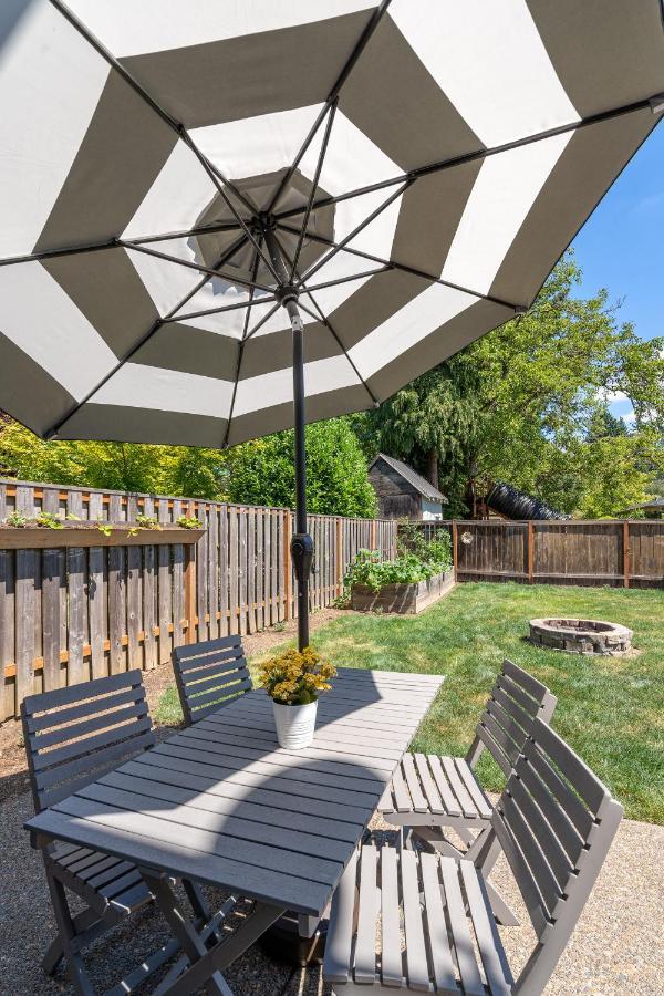 Modern Home, Four Bedrooms, King Beds Tigard Luaran gambar