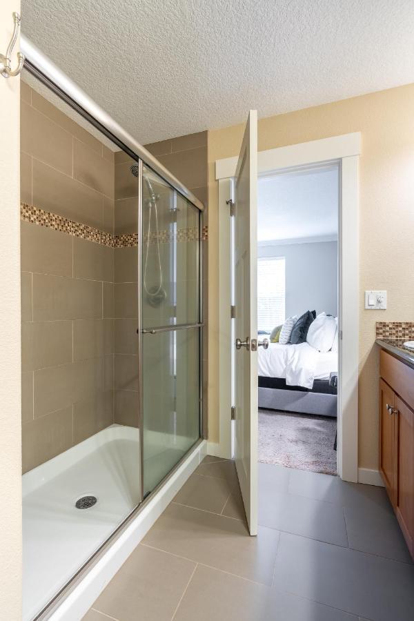Modern Home, Four Bedrooms, King Beds Tigard Luaran gambar